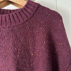 Old Navy Maroon Crew Neck Sweater with Colored Flecks Women’s Medium